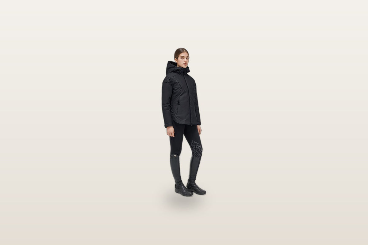 Reitjacken, Mäntel und Westen