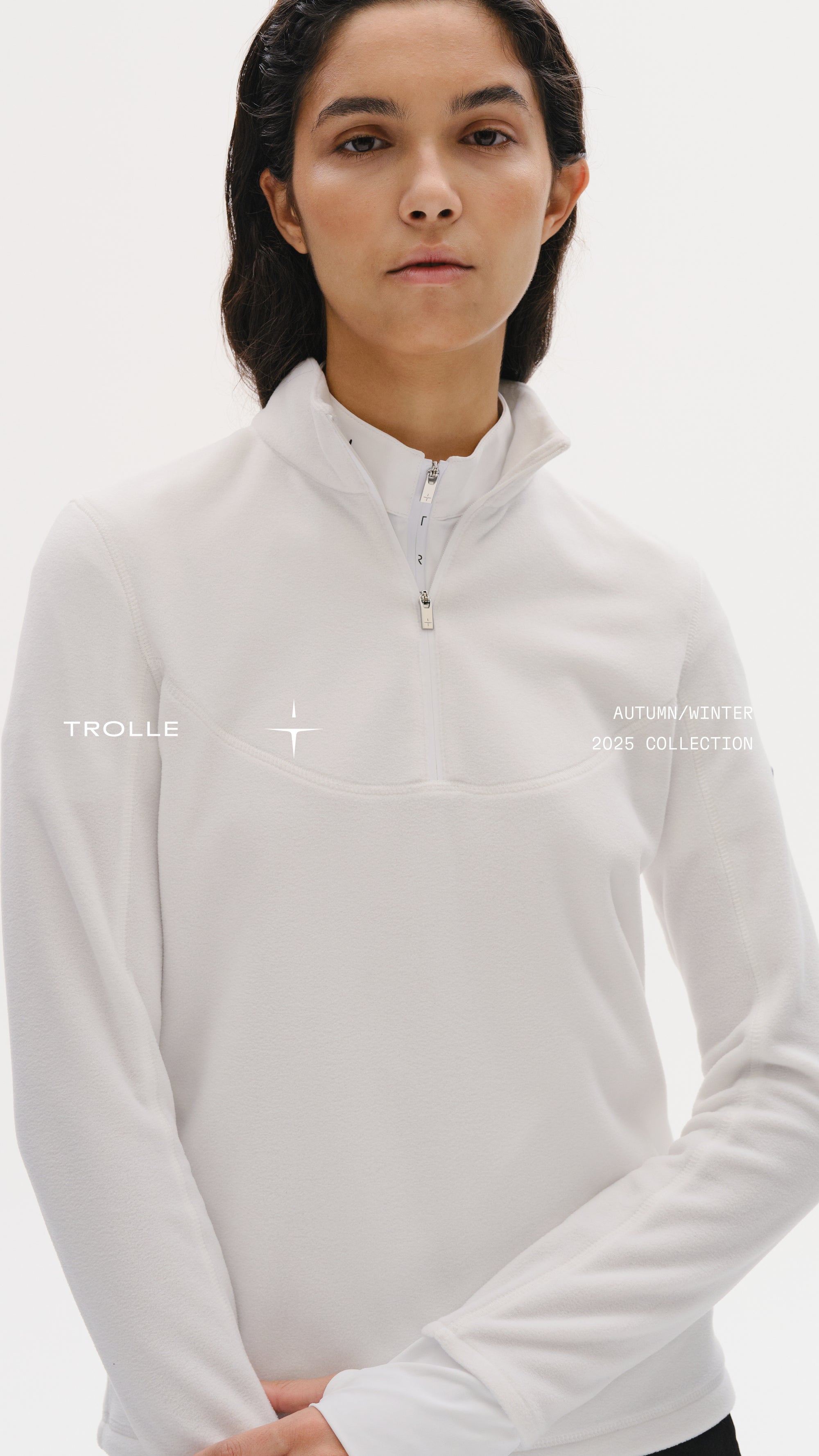 Funktionelles Damen-Fleece, halber Reißverschluss, Daumenlöcher, flexibel, leicht, warm, für Reitsport und Outdoor-Aktivitäten geeignet.