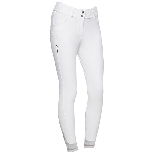 ie Cavalleria Toscana Damen RS Reithose in der Farbe Weiß ist die perfekte Wahl für anspruchsvolle Reiterinnen, die auf höchsten Komfort und Leistung Wert legen. Die RevolutionS Breeches mit energetisierender Kompression bieten ein Dehnungs- und Kompressionssystem, das den Blutfluss verbessert und die Beine auch nach einem langen Tag im Sattel frisch und leicht fühlen lässt.