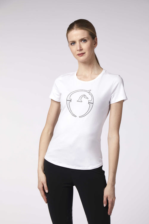 Das Vestrum CECINA T-SHIRT FÜR DAMEN ist das perfekte Shirt für dein tägliches Training! Hergestellt aus elastischer und atmungsaktiver Baumwolle bietet es optimalen Tragekomfort. Das große Vestrum-Logo auf der Vorderseite mit kleinen kontrastierenden Mininieten verleiht dem Shirt einen stylischen Look. Hol dir jetzt das Vestrum CECINA T-SHIRT FÜR DAMEN und trainiere in Style!