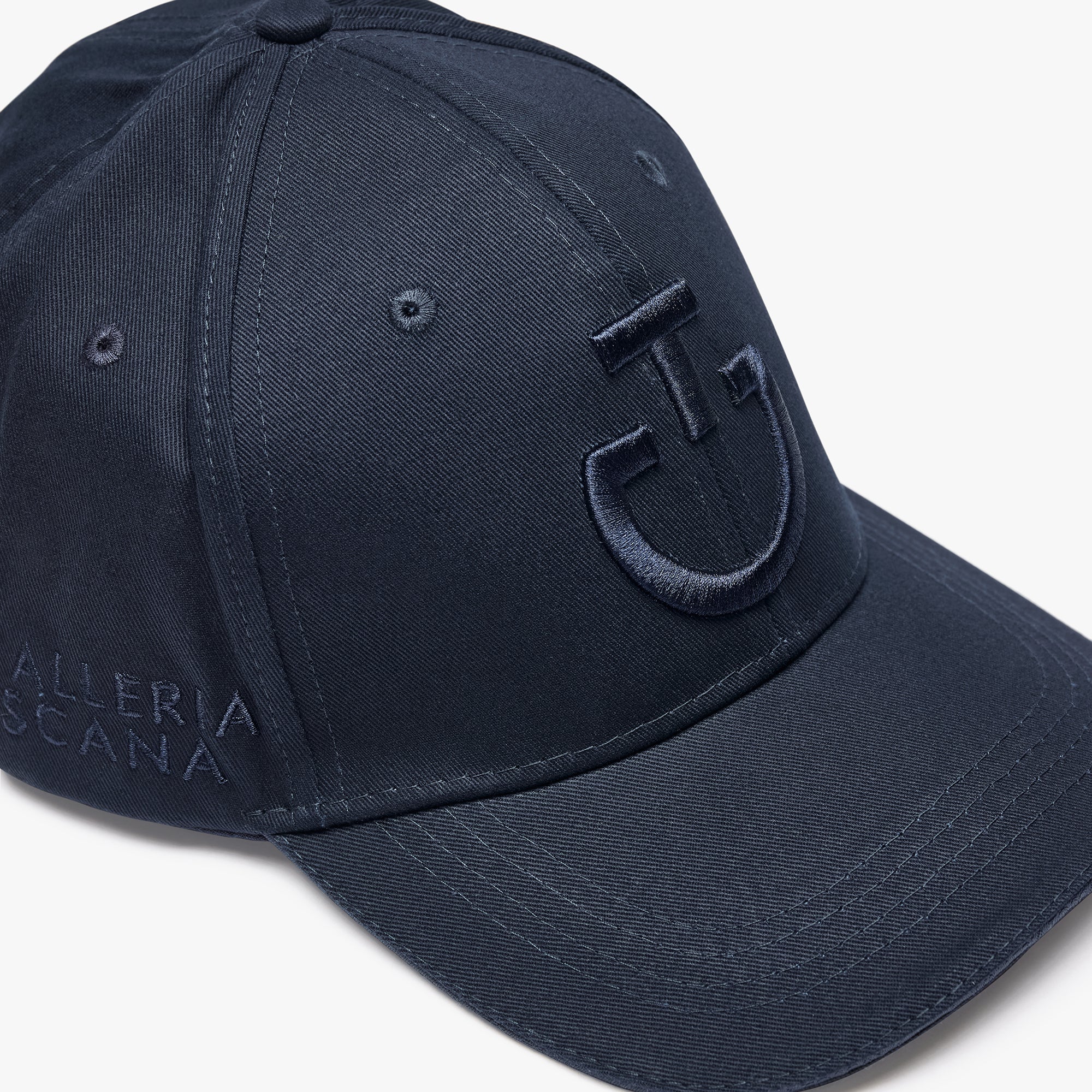 Entdecke das Cavalleria Toscana BASEBALL CAP in BLAU! Sportlich und stilvoll.