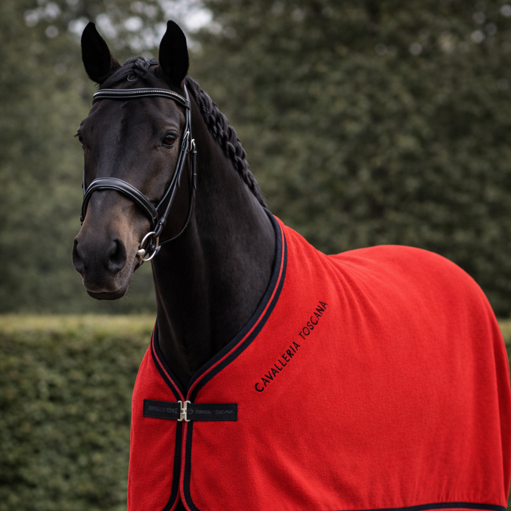 Cavalleria Toscana Red Fleece Blanket with White Logo – Breathable