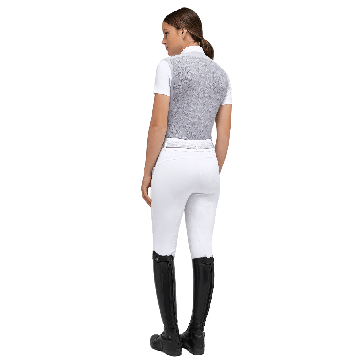 This women's competition shirt in technical jersey from the Revolution line has short sleeves and a technical jersey on the back.