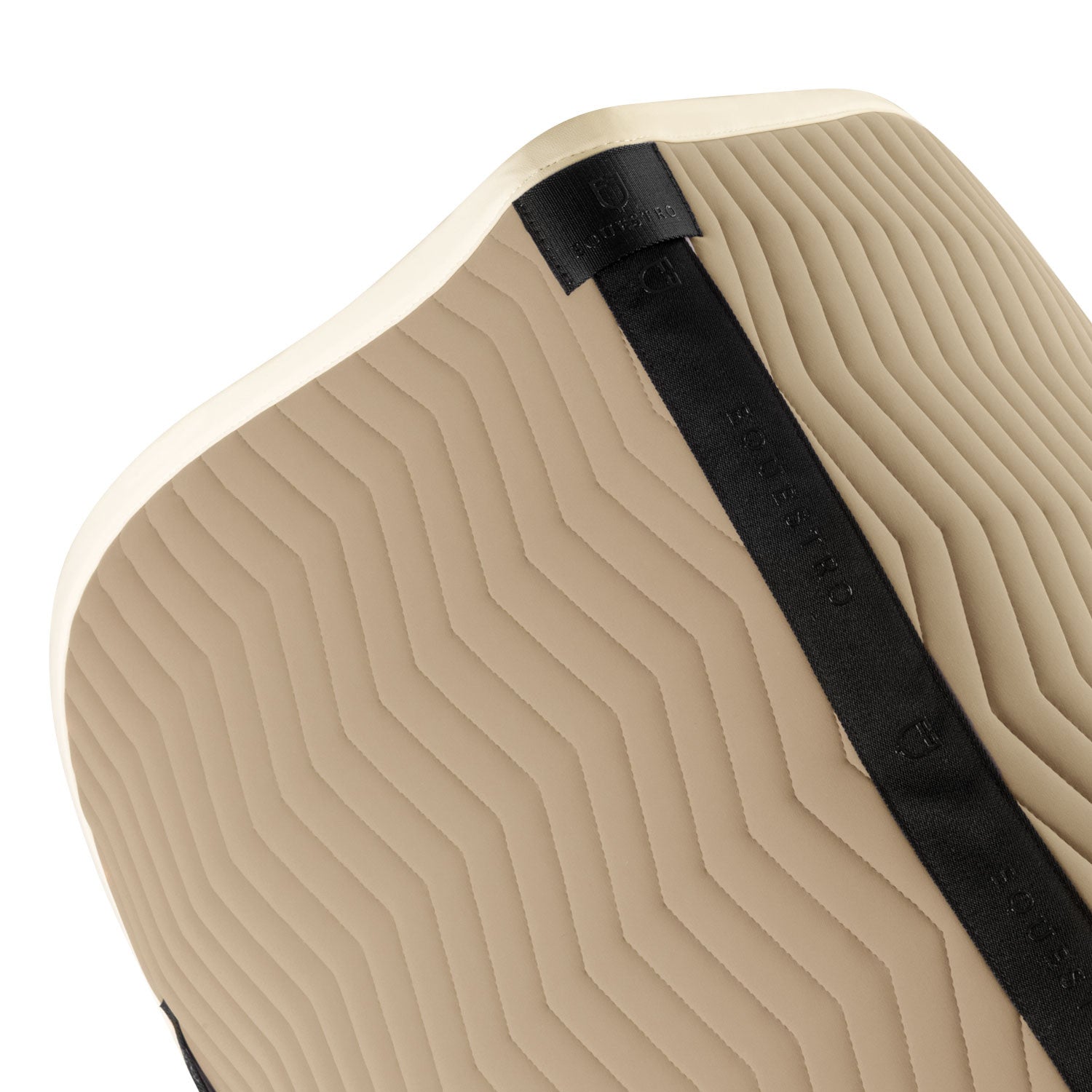Equestro – WAVE QUILTING SPRINGSATTELPAD AUS FUNKTIONSSTOFF OXFORD