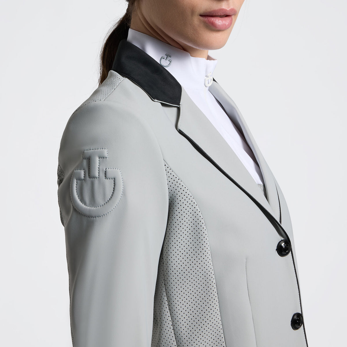 Cavalleria Toscana Damen Turnierjacket Perforated mit Knöpfen – Belgian Block, Detail
