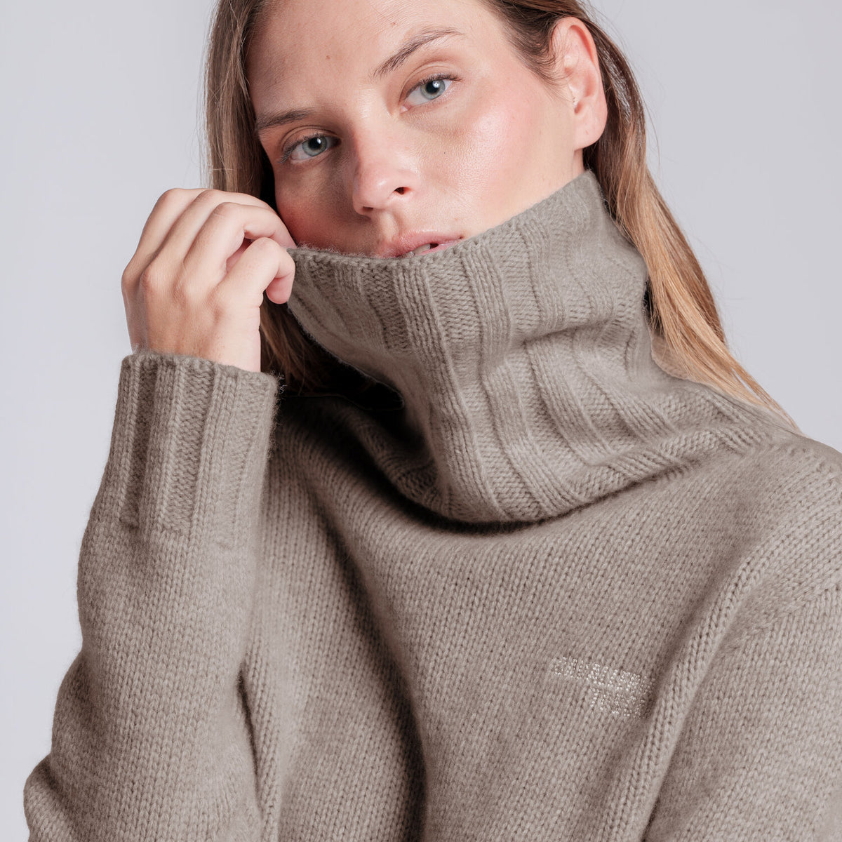 Cavalleria Toscana Damen Rollkragenpullover Espresso Rückansicht