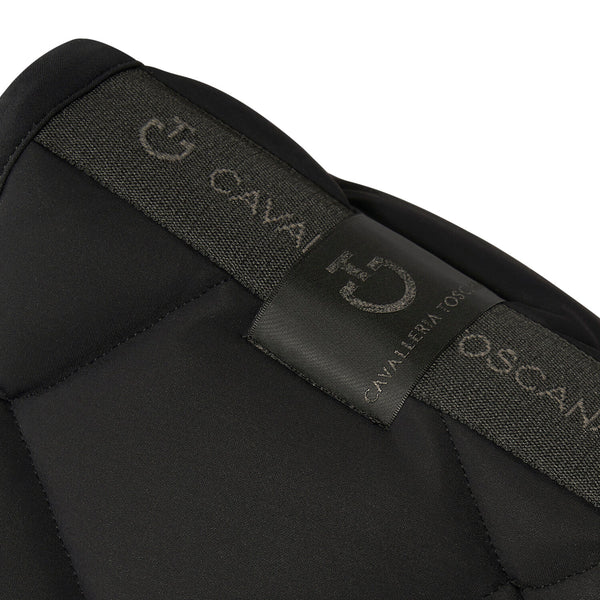 Cavalleria Toscana Dressurschabracke Schwarz am Pferd