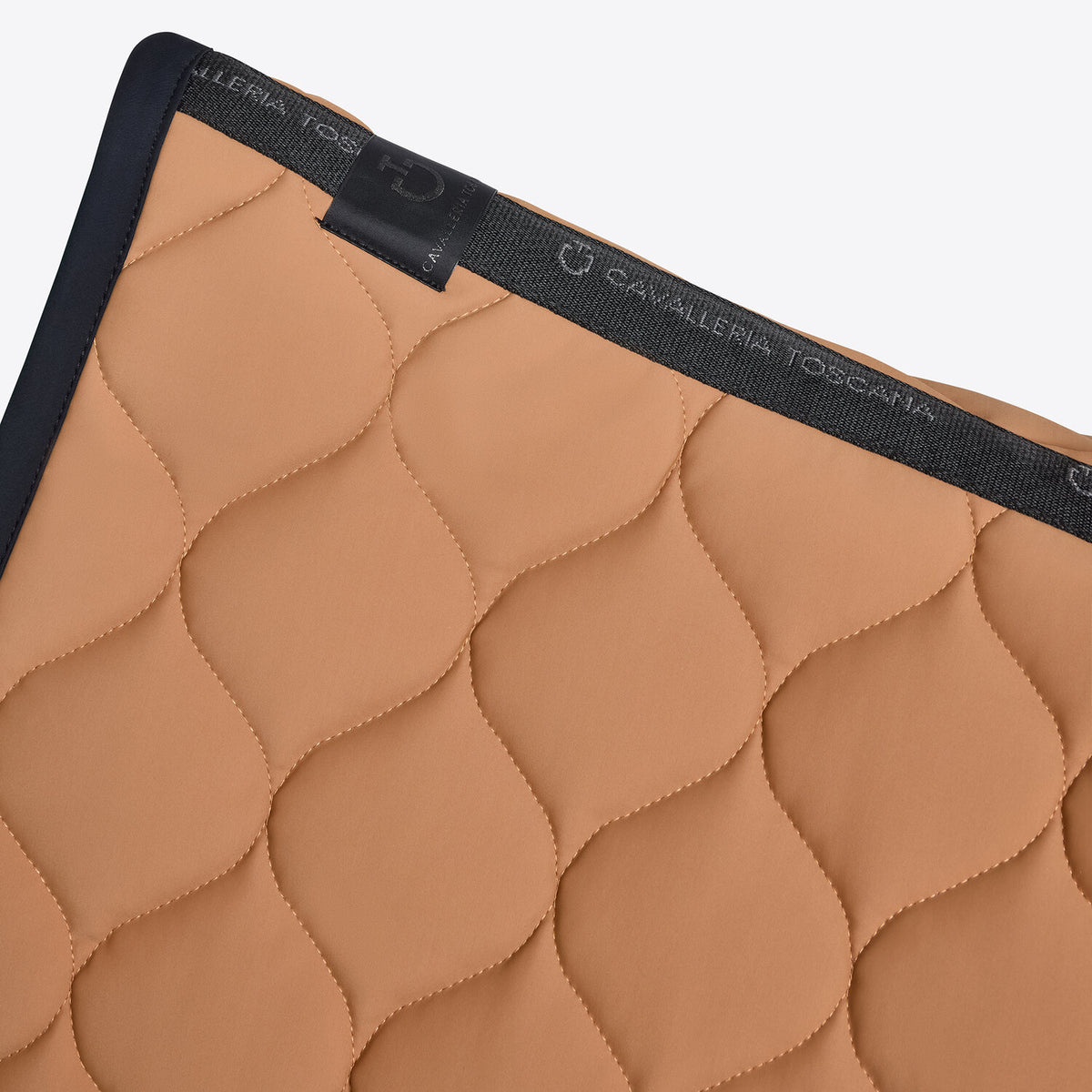 Cavalleria Toscana Dressurschabracke Camel Schwarz Detail