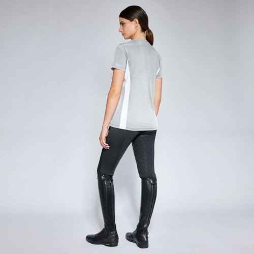 Machen Sie jede Gelegenheit besonders mit dem vielseitigen Women's Jersey T-Shirt von Cavalleria Toscana in Light Grey. Kaufen Sie es heute!